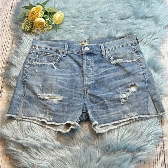 Citizens of Humanity Slouchy Fit Corey Distressed Shorts sz 27 - Picture 1 of 11